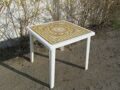 Пластиковый квадратный стол с деколем «Греческий орнамент»
